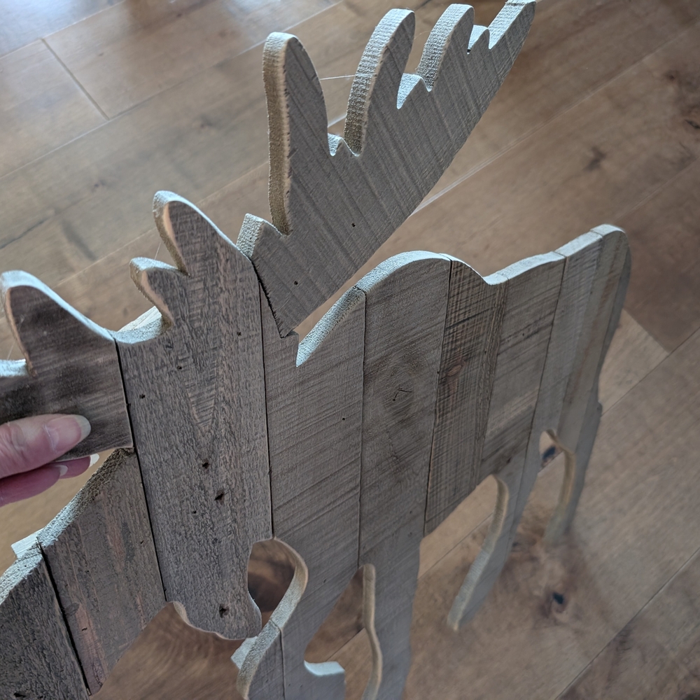 Rustic Moose Wall Decor in Brown - Picture 3 of 8